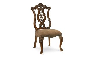 Крісло Pemberleigh Legacy Classic у вітальню
