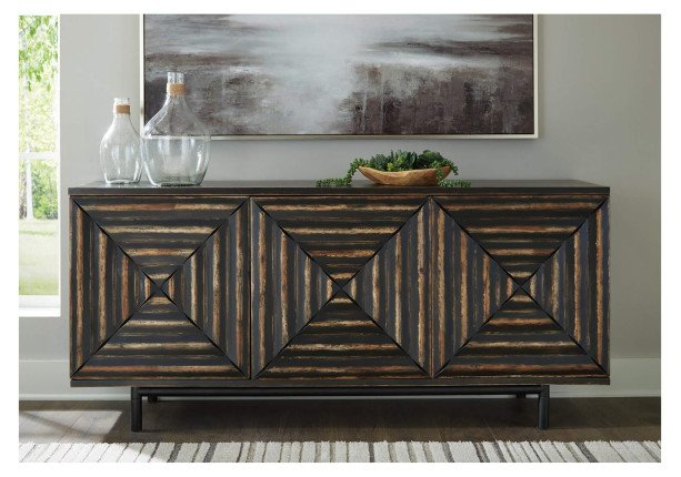 Комод акцентний Fair Ridge Ashley